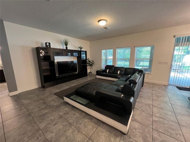 5240 LANDMARK DRIVE, St Cloud, FL 34771