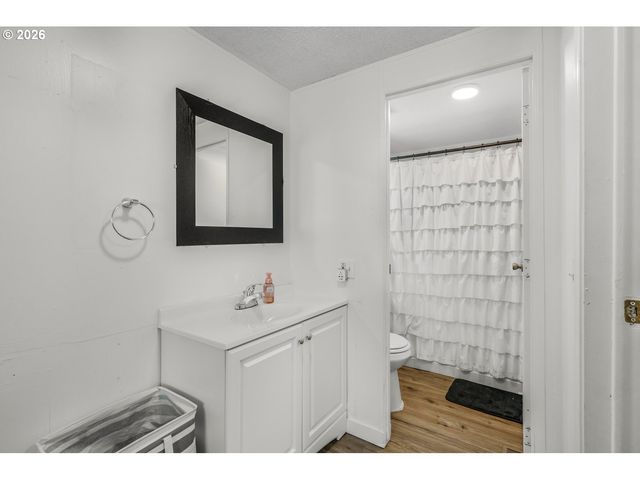 7842 Se LINDY St, Portland, OR 97206