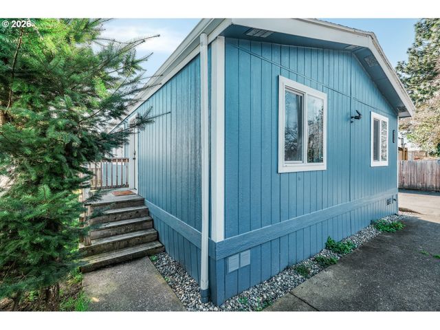 7842 Se LINDY St, Portland, OR 97206