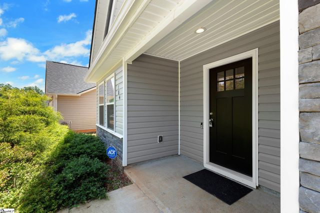 184 Sandifer Road, Spartanburg, SC 29303