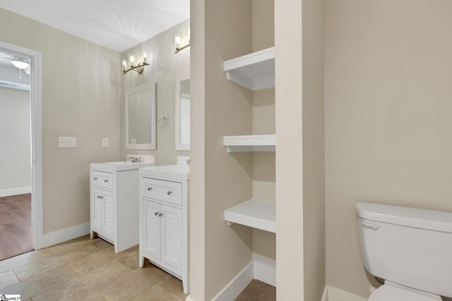 184 Sandifer Road, Spartanburg, SC 29303