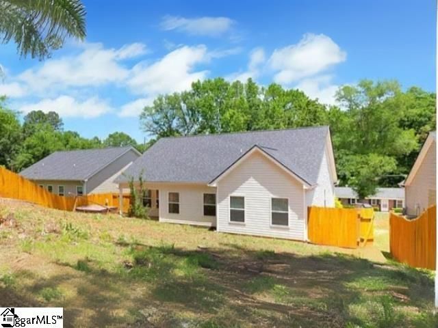 184 Sandifer Road, Spartanburg, SC 29303
