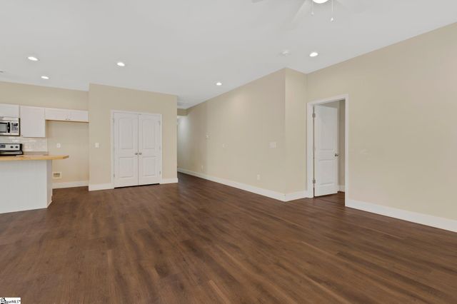 184 Sandifer Road, Spartanburg, SC 29303