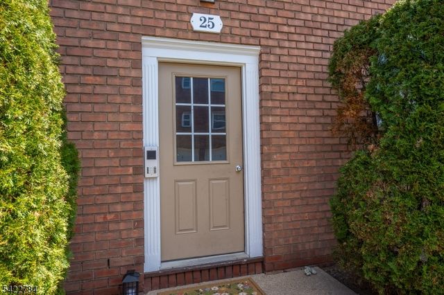 25 Hinchman Ave 1A, Wayne Twp., NJ 07470
