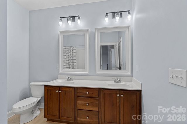 5595 Morris Hunt Drive, Fort Mill, SC 29708