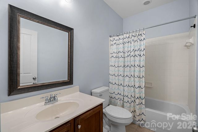 5595 Morris Hunt Drive, Fort Mill, SC 29708