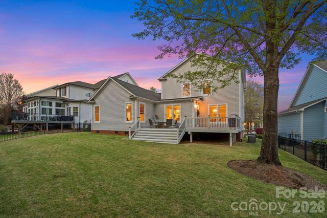 5595 Morris Hunt Drive, Fort Mill, SC 29708