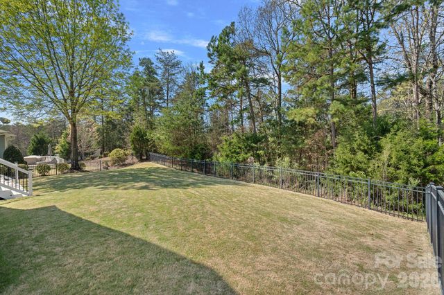 5595 Morris Hunt Drive, Fort Mill, SC 29708