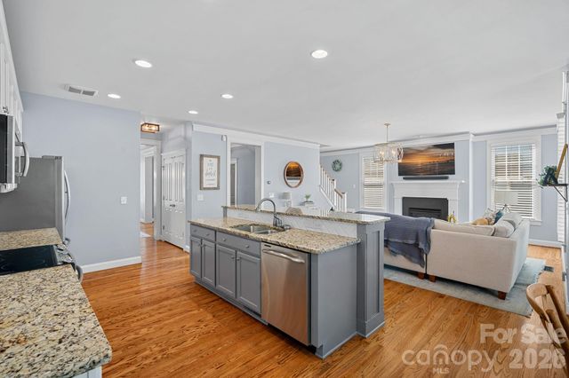 5595 Morris Hunt Drive, Fort Mill, SC 29708