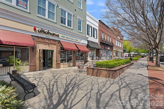 5595 Morris Hunt Drive, Fort Mill, SC 29708