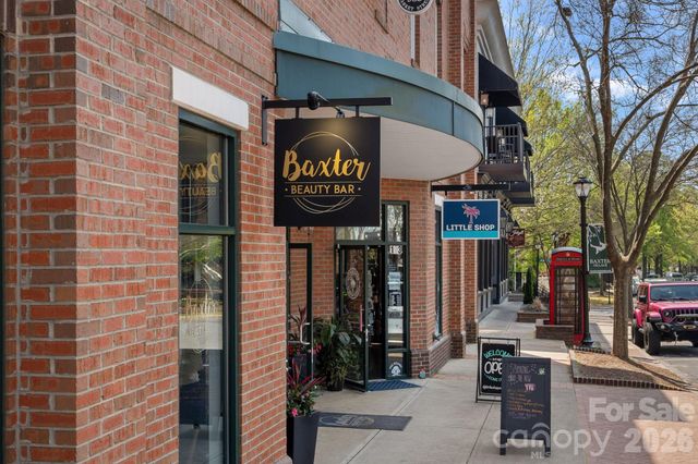 5595 Morris Hunt Drive, Fort Mill, SC 29708