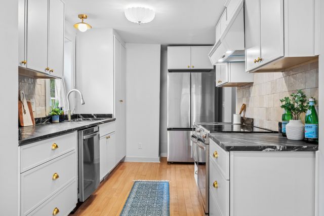 901B Douglas Ave, Nashville, TN 37206