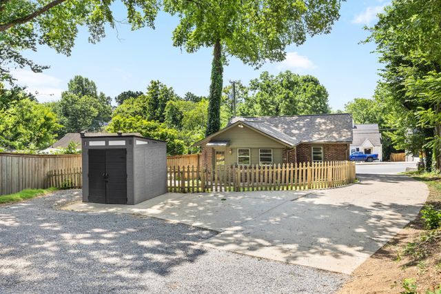 901B Douglas Ave, Nashville, TN 37206