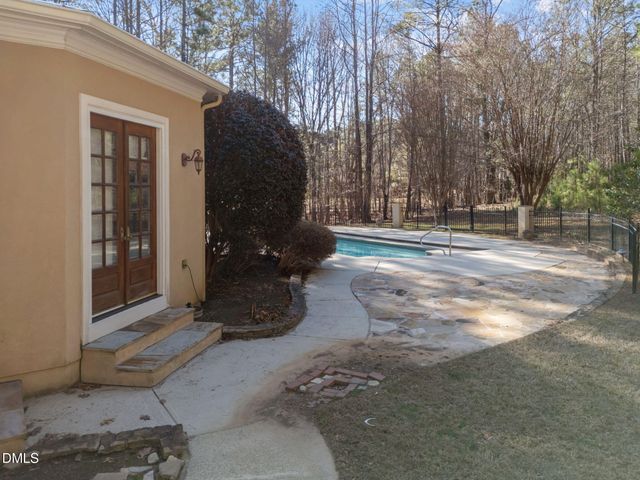 12117 Ballybrook Court, Raleigh, NC 27614