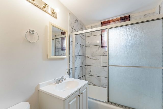 3005 S Pulaski Road, Chicago, IL 60623