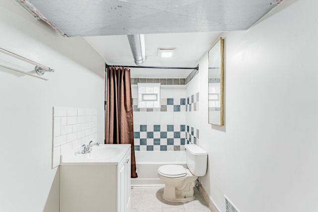3005 S Pulaski Road, Chicago, IL 60623
