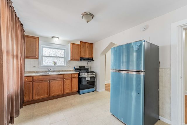 3005 S Pulaski Road, Chicago, IL 60623
