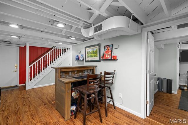 608 N Laclede Station Road, Webster Groves, MO 63119