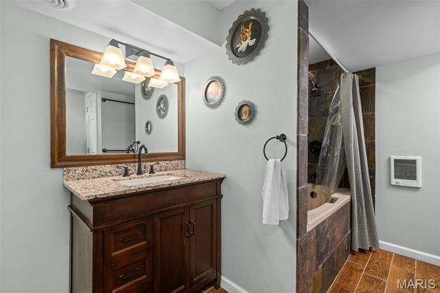 608 N Laclede Station Road, Webster Groves, MO 63119