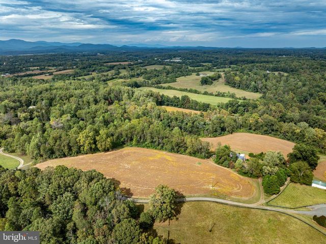 150 DOC CARPENTER LN, Madison, VA 22727
