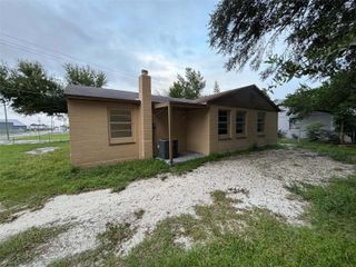 239 MCKEAN STREET, Auburndale, FL 33823