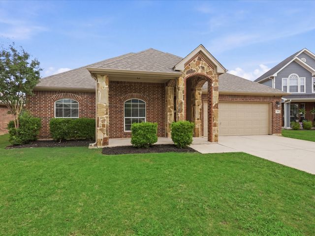 708 Date Court, Burleson, TX 76028