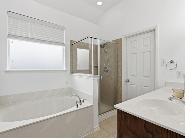 708 Date Court, Burleson, TX 76028