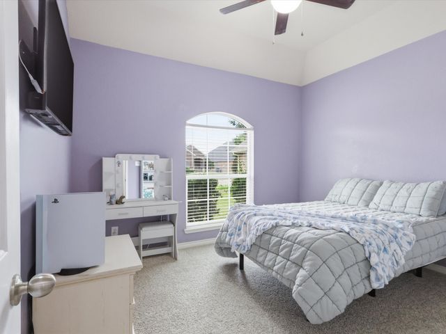 708 Date Court, Burleson, TX 76028