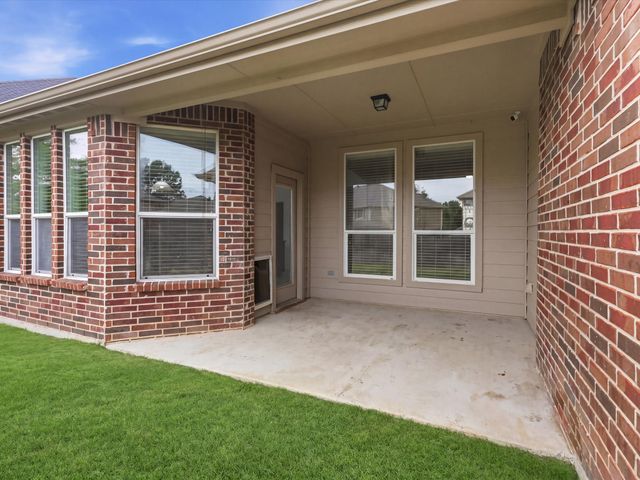 708 Date Court, Burleson, TX 76028