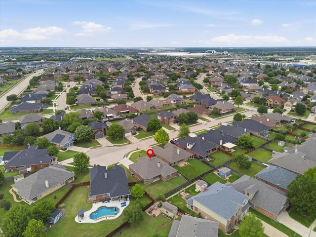 708 Date Court, Burleson, TX 76028