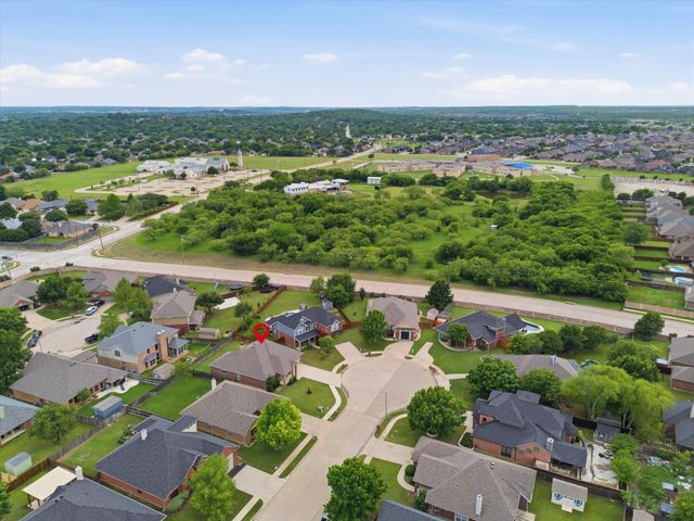 708 Date Court, Burleson, TX 76028