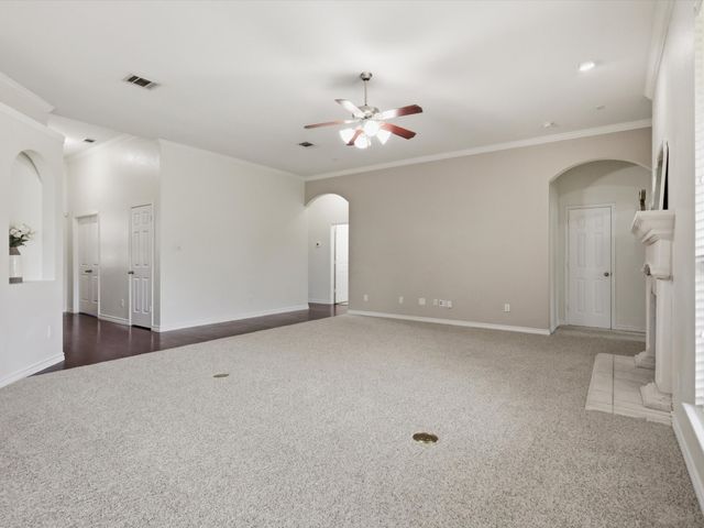 708 Date Court, Burleson, TX 76028