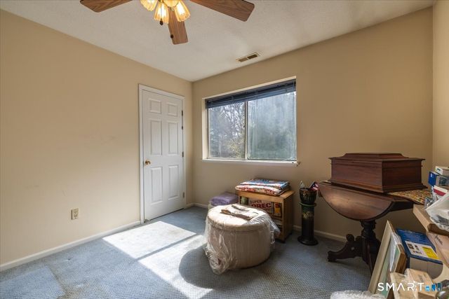 71 Country Place 71, Shelton, CT 06484