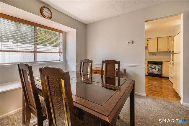 71 Country Place 71, Shelton, CT 06484