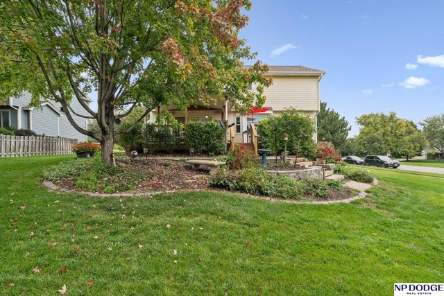 4541 Eagle Ridge Road, Lincoln, NE 68516