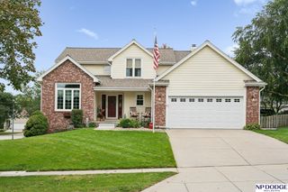 4541 Eagle Ridge Road, Lincoln, NE 68516