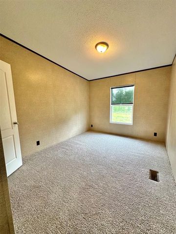 330 S Rockwell Avenue, Blanchard, OK 73010