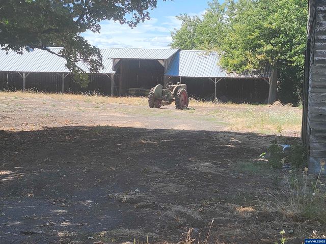 4880 NE Highway 20, Corvallis, OR 97330