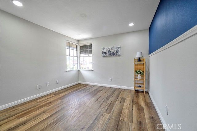 20851 Community Street 10, Winnetka (los Angeles), CA 91306