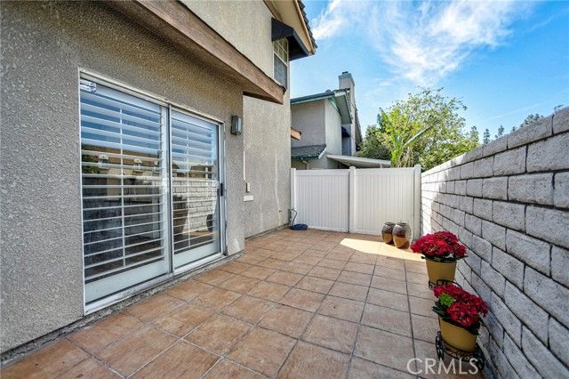 20851 Community Street 10, Winnetka (los Angeles), CA 91306