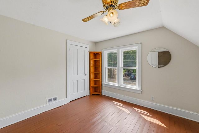 W379N8324 Mill STREET, Oconomowoc, WI 53066