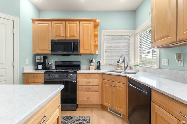 51251 Windy Willow Court, South Bend, IN 46628