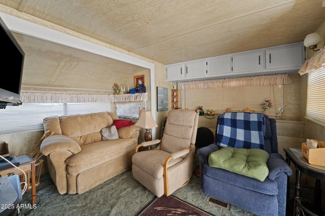 39984 MONTANA Drive, Salome, AZ 85348