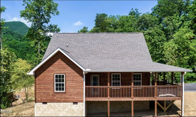 2117 Bluff Ridge Road, Sevierville, TN 37876