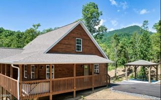 2117 Bluff Ridge Road, Sevierville, TN 37876