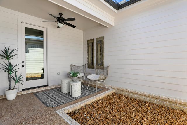 926 ALDWICK DR, Collierville, TN 38017