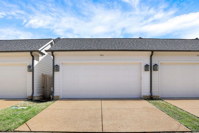 926 ALDWICK DR, Collierville, TN 38017