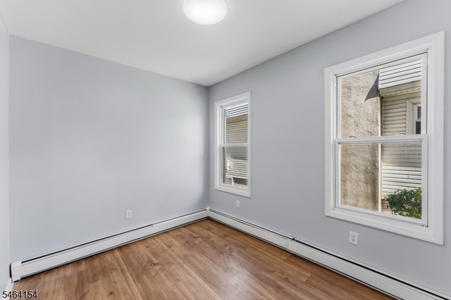 590 Hawthorne Ave, Irvington Twp., NJ 07112