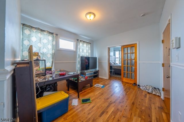 590 Hawthorne Ave, Irvington Twp., NJ 07112