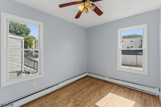 590 Hawthorne Ave, Irvington Twp., NJ 07112